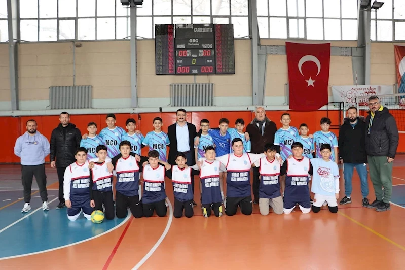 Kürşat Ulay Anısına Voleybol Turnuvası Başladı